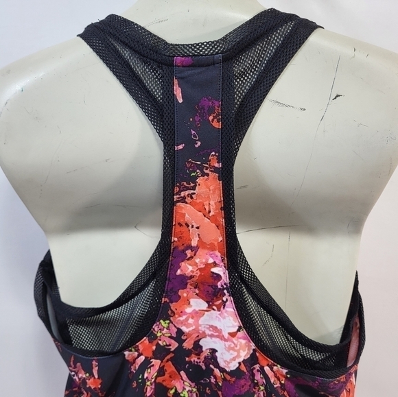 Fabletics Mesh & Floral Tank Top - Picture 6 of 8